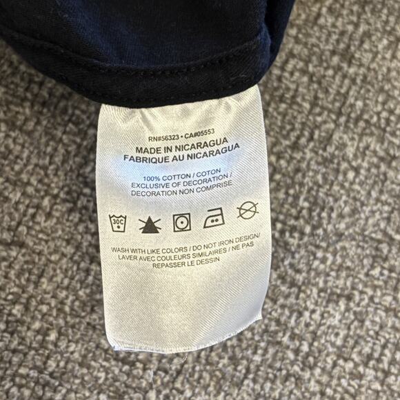 Nike Run Men's The Nike Tee T-Shirt, Medium - Black short sleeve orange swoosh - Picture 5 of 7